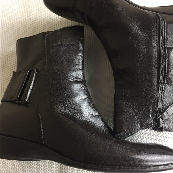 Cole Haan brown leather ankle boot 9.5 B - Picture 14 of 16